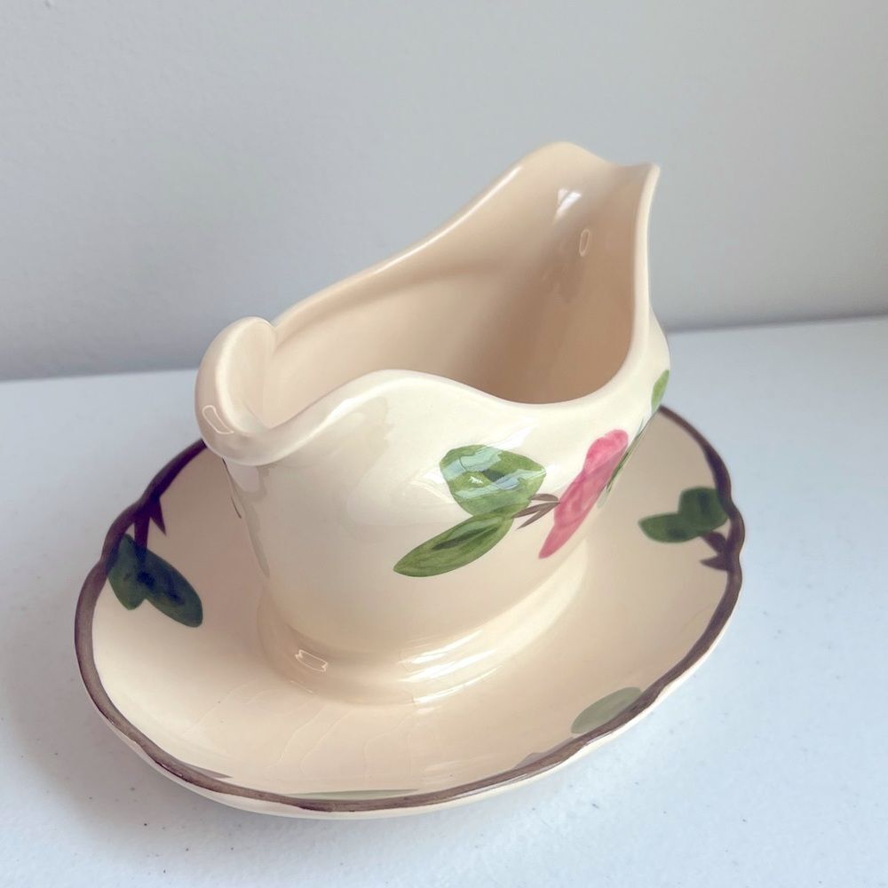 Franciscan 1940’s Desert Rose 8" x 3" Gravy Bowl Made in England - Picture 5 of 8